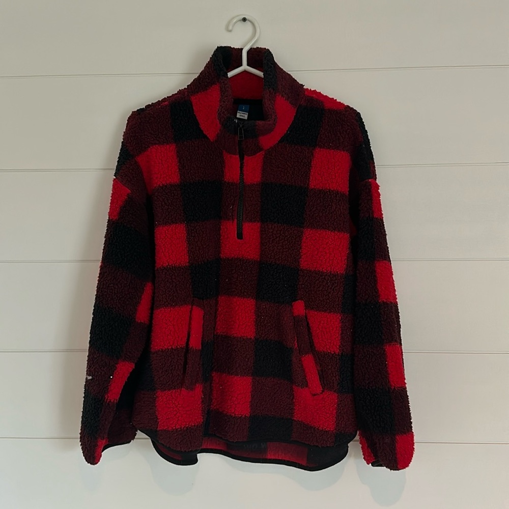 Old Navy Sweater
